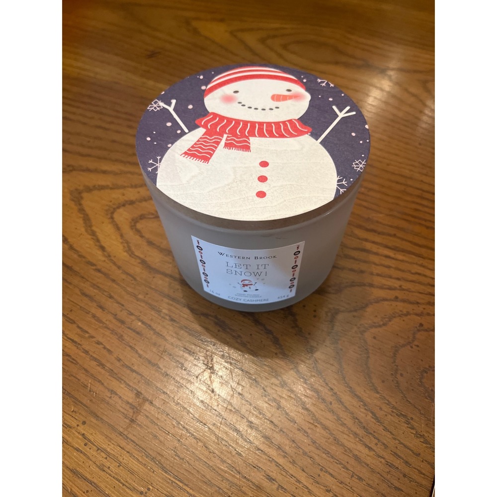 Western Brook Let It Snow Cozy‎ Cashmere Scented Candle 16 oz Snowman Lid